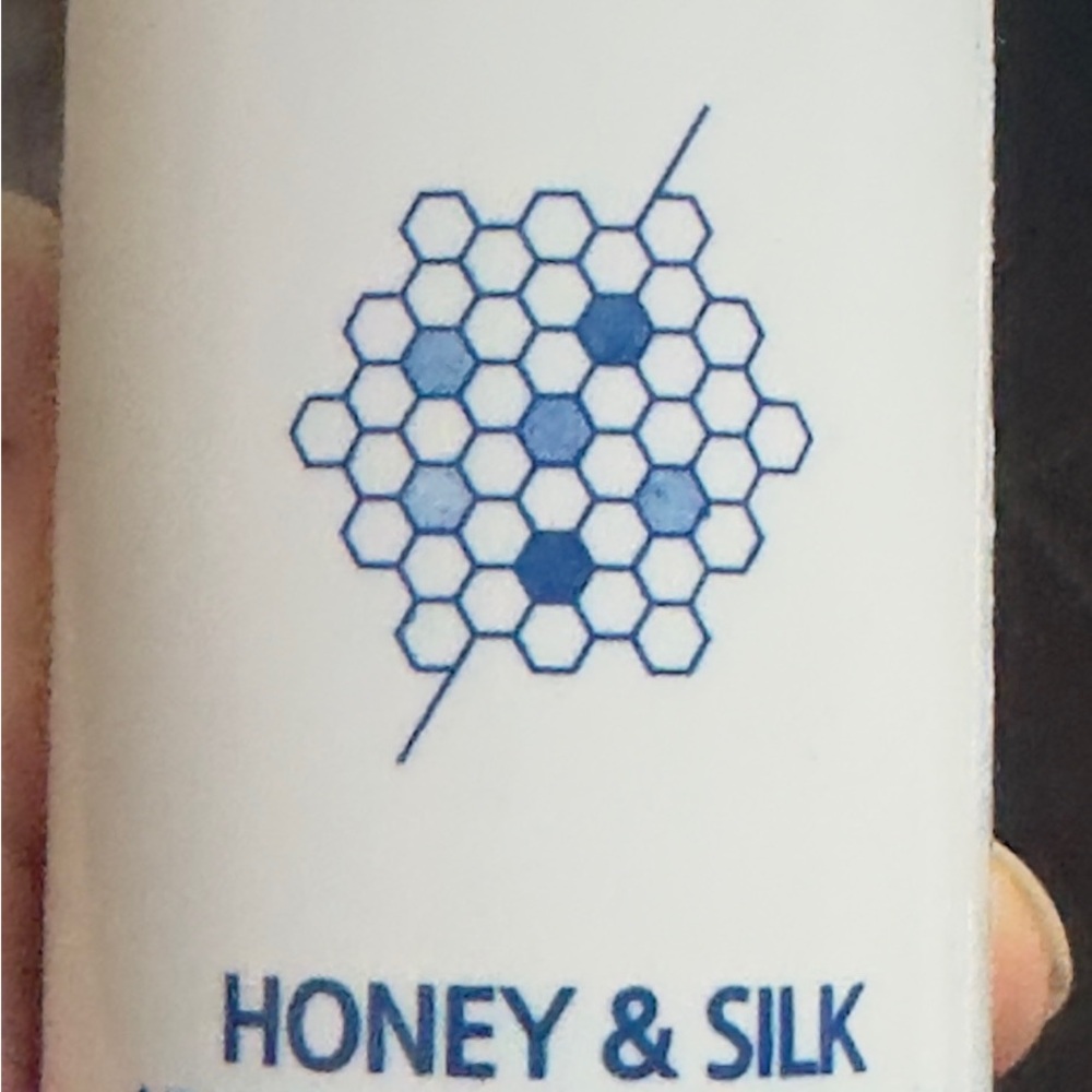 Not Your Mother's Hair Care Set - Picture 10 of 11